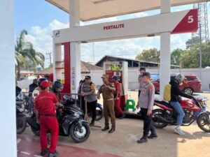 Cegah Penyalahgunaan BBM, Forkopincam Cempaga Hulu Sidak Ketersediaan Stok di SPBU Pelantaran