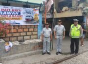 Himbauan di Perlintasan Sebidang