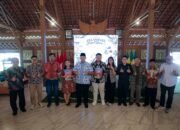 Tak Sekadar KTP, Wali Kota Pastikan Siklus Hidup Warga Bandung Tercatat Lengkap