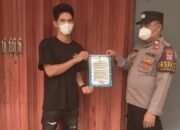 Giat Berikan Imbauan Maklumat Kapolda Kalteng tentang sanksi pidana Karhutla kepada warga di lakukan Personil Polsek Kapuas Tengah.