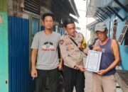Melalui Maklumat Kapolda Kalteng Polsek Kapuas Hilir Sosialisasikan Kepada Warga Tentang Sanksi Pidana Dan Denda Bagi Pelaku Karhutla
