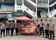 Lawan Asap dan Karhutla, Polres Barito Utara Gencarkan Edukasi serta Bagikan Ratusan Masker ke Masyarakat