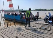 PERSONIL POLSEK PULAU PETAK LAKSANAKAN PATROLI DIALOGIS KE DESA-DESA WILAYAH KECAMATAN PULAU PETAK
