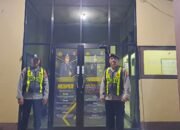 POLSEK PULAU PETAK LAKSANAKAN KEGIATAN SIAGA MAKO PADA MALAM HARI GUNA CIPTAKAN SITUASI AMAN