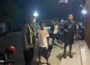 ANGGOTA POLSEK PULAU PETAK LAKSANAKAN PATROLI MALAM, GUNA MEWUJUDKAN KAMTIBMAS KONDUSIF DI WILAYAH KECAMATAN PULAU PETAK