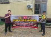 SOSIALISASI PENEBANGAN HUTAN SECARA LIAR (ILEGAL LOGING) OLEH PERSONIL POLSEK PULAU PETAK
