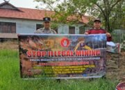 PERSONEL POLSEK PULAU PETAK LAKSANAKAN SOSIALISASI ILEGAL MINING KE MASYARAKAT GUNA PENCEGAHAN TAMBANG LIAR DI WILAYAH KECAMATAN PULAU PETAK