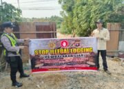 SOSIALISASI PENEBANGAN HUTAN SECARA LIAR (ILEGAL LOGING) OLEH PERSONIL POLSEK PULAU PETAK