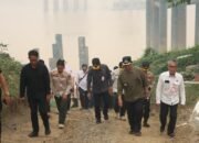 Perkuat Sinergi dan Keamanan Proyek Daerah, Kapolres Barito Utara Dampingi Bupati Tinjau Jembatan Lemo