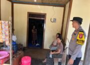 Polri Hadir Mengayomi, Personel Polsek Manuhing Ajak Masyarakat Tumbang Talaken Bijak Bermedsos