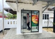 Personel Polsek Tewah Sisir Pusat Keramaian di Jumat Pagi