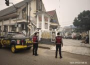 **Tim Patroli Presisi Pantau Ibadah di GKE Palanungkai, Pastikan Arus Lalu Lintas Aman dan Lancar**