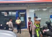 Piket Pamapta Polres Gunung Mas Intensifkan Patroli Dialogis di Perbankan Dan Pasar Kuala Kurun