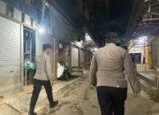 Personel Polsek Kahut Pastikan Malam Tetap Kondusif Lewat Patroli Sambang Warga