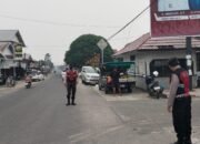 Sat Samapta Polres Sukamara Laksanakan Pengaturan Pagi, Jaga Kelancaran Aktivitas Masyarakat di Pasar Saik