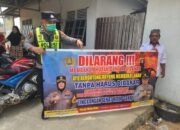 DALAM UPAYA PENCEGAHAN KEBAKARAN HUTAN DAN LAHAN, PERSONEL POLSEK PULAU PETAK SOSIALISASIKAN SANKSI PIDANA PELAKU KARHUTLA KE MASYARAKAT KECAMATAN PULAU PETAK