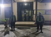 POLSEK PULAU PETAK LAKSANAKAN KEGIATAN SIAGA MAKO PADA MALAM HARI GUNA CIPTAKAN SITUASI AMAN