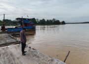 Cegah Bencana Sejak Dini, Polsek Manuhing Intensifkan Monitoring Titik Rawan Luapan Air