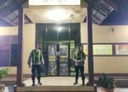 POLSEK PULAU PETAK LAKSANAKAN KEGIATAN SIAGA MAKO PADA MALAM HARI GUNA CIPTAKAN SITUASI AMAN