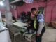 ANGGOTA POLSEK PULAU PETAK LAKSANAKAN PATROLI MALAM, GUNA MEWUJUDKAN KAMTIBMAS KONDUSIF DI WILAYAH KECAMATAN PULAU PETAK