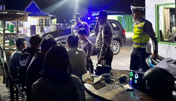 DINIHARI DI PEMATANG PANJANG, PAMAPTA III POLRES SERUYAN CEGAH POTENSI GANGGUAN KAMTIBMAS